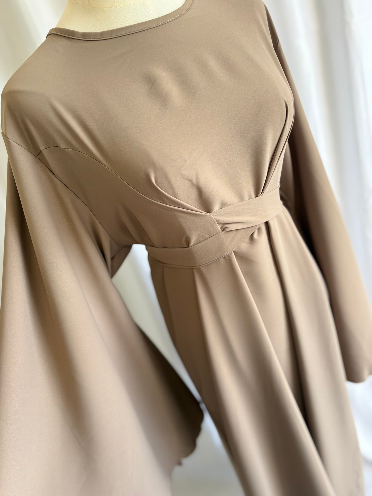 Abaya Nuran
