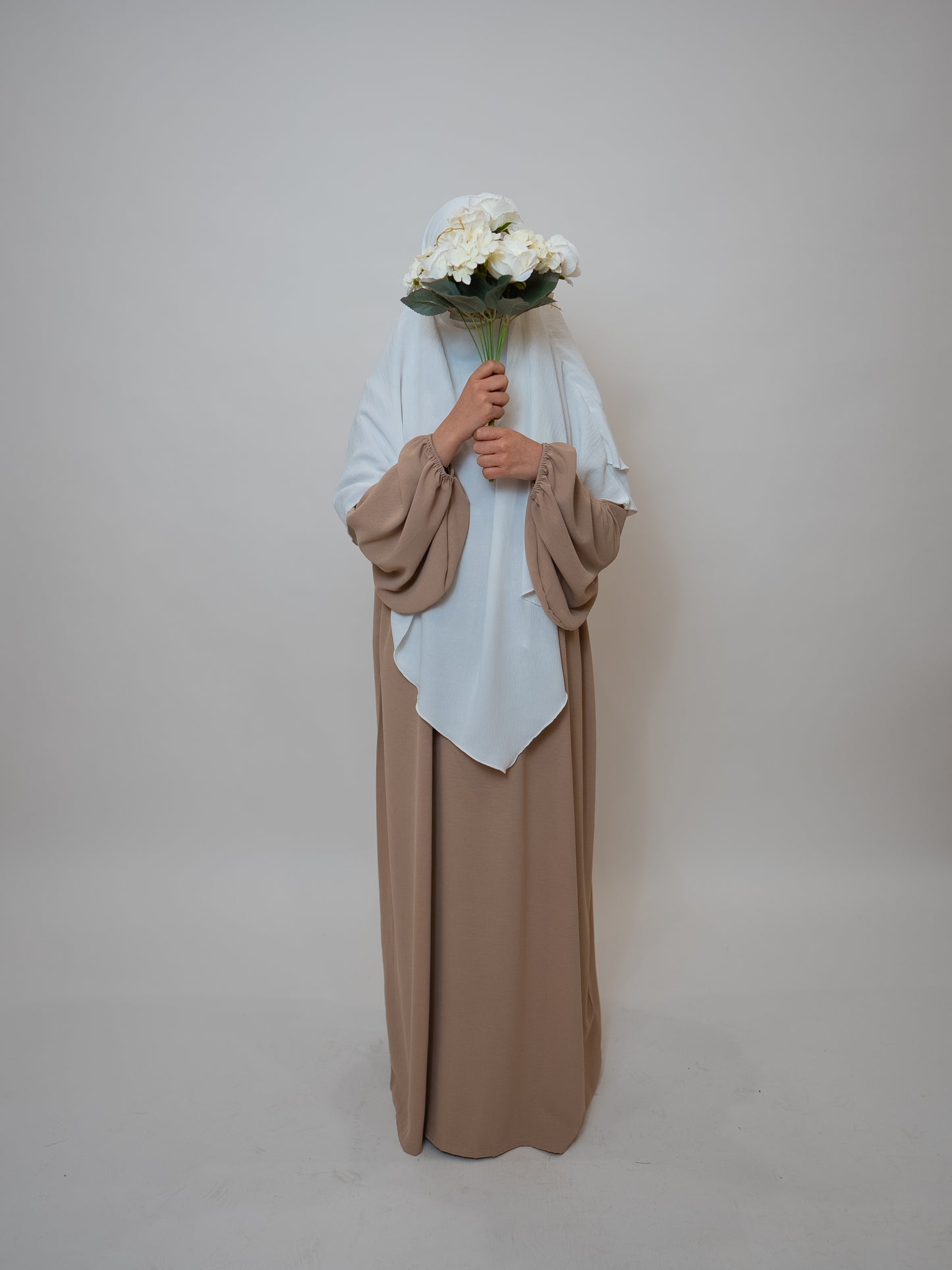 Ballon Abaya Beige